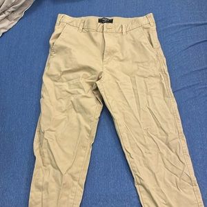 BRAND NEW - Forever 21 Men’s khaki 32/32
